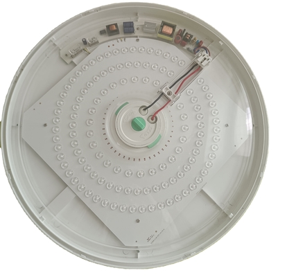 80lm/w Εναλλακτικά χρώματα Φώτα οροφής LED με μπαταρία λιθίου και αισθητήρα ραντάρ