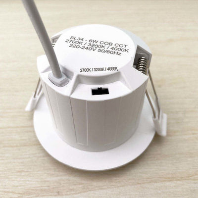 60lm/w Λαμπτήρα φωτεινή απόδοση καλωδίωση βάση Ugr 6w 400lm κάτω φως 38 βαθμούς προβολέας