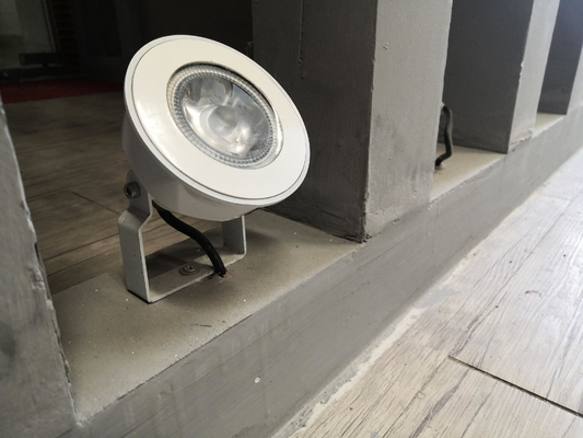 Εξωτερικό φως 3W/5W/6W/9W/12W/18W/24W LED Spike Garden Light με διάρκεια ζωής 15000 ώρες