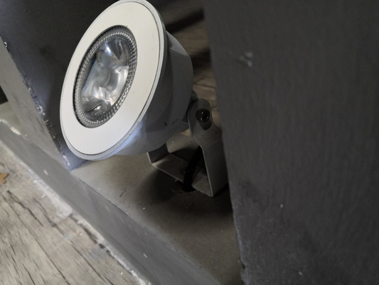 Εξωτερικό φως 3W/5W/6W/9W/12W/18W/24W LED Spike Garden Light με διάρκεια ζωής 15000 ώρες