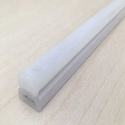 Σχεδιασμός στεγασμάτων 4ft T5 LED οθόνη με 80lm/w CRI 80 Ra ολοκληρωμένο ενιαίο οθόνη