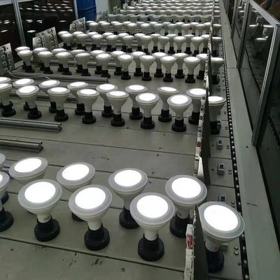Ανθεκτικό φως PAR20/PSR30/PAR38 LED με γωνία δέσμης 38D και φωτεινή ροή 80lm/w
