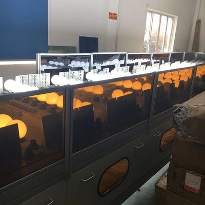 Ανθεκτικό φως PAR20/PSR30/PAR38 LED με γωνία δέσμης 38D και φωτεινή ροή 80lm/w