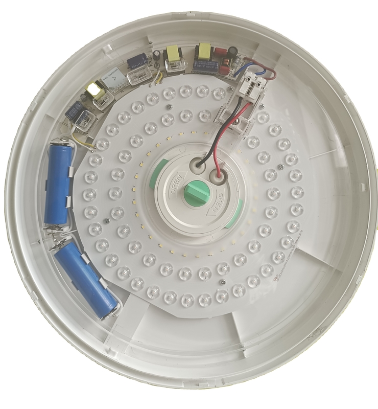 80lm/w Εναλλακτικά χρώματα Φώτα οροφής LED με μπαταρία λιθίου και αισθητήρα ραντάρ